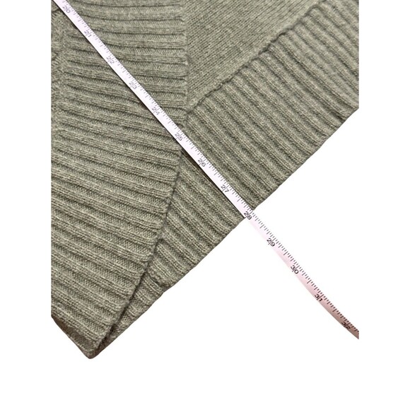 Fenn Wright Manson Women’s Green Angora Rabbit Hair Shawl Sweater Buckle Winter - Picture 7 of 8